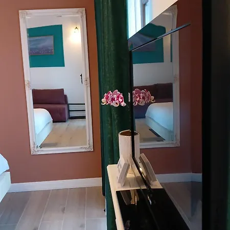 Cristelyn (adults Only) Gasthuis 3*